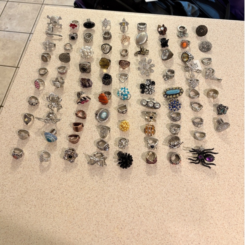Assorted Fashion Ring Lot 87+ Pcs Statement Gothic Boho Rhinestone all Stretch